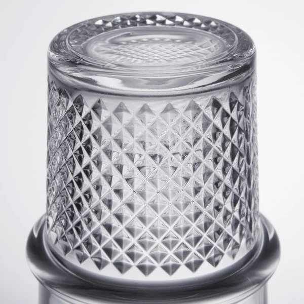 Arcoroc L7335 New York 11.75 Oz. Highball Glass By Arc Cardinal - 24/Case 6 Arcoroc L7335 New York 11.75 Oz. Highball Glass By Arc Cardinal - 24/Case - Image 4