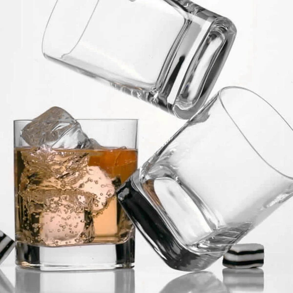 Luigi Bormioli 09830/02 Strauss 9.75 Oz. Rocks / Old Fashioned Glass - 24/Case 4 Luigi Bormioli 09830/02 Strauss 9.75 Oz. Rocks / Old Fashioned Glass - 24/Case - Image 2