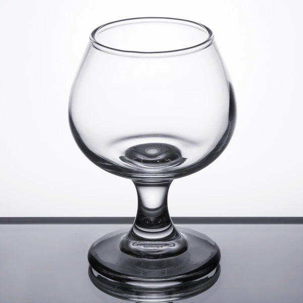 Libbey 3702 Embassy 5.5 Oz. Brandy Glass - 12/Case 4 Libbey 3702 Embassy 5.5 Oz. Brandy Glass - 12/Case - Image 2